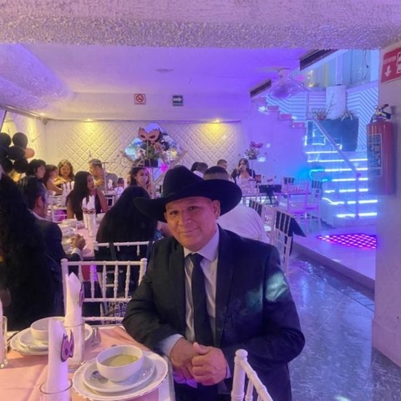 Meet your Posher, Abraham - Picture 1 of 1